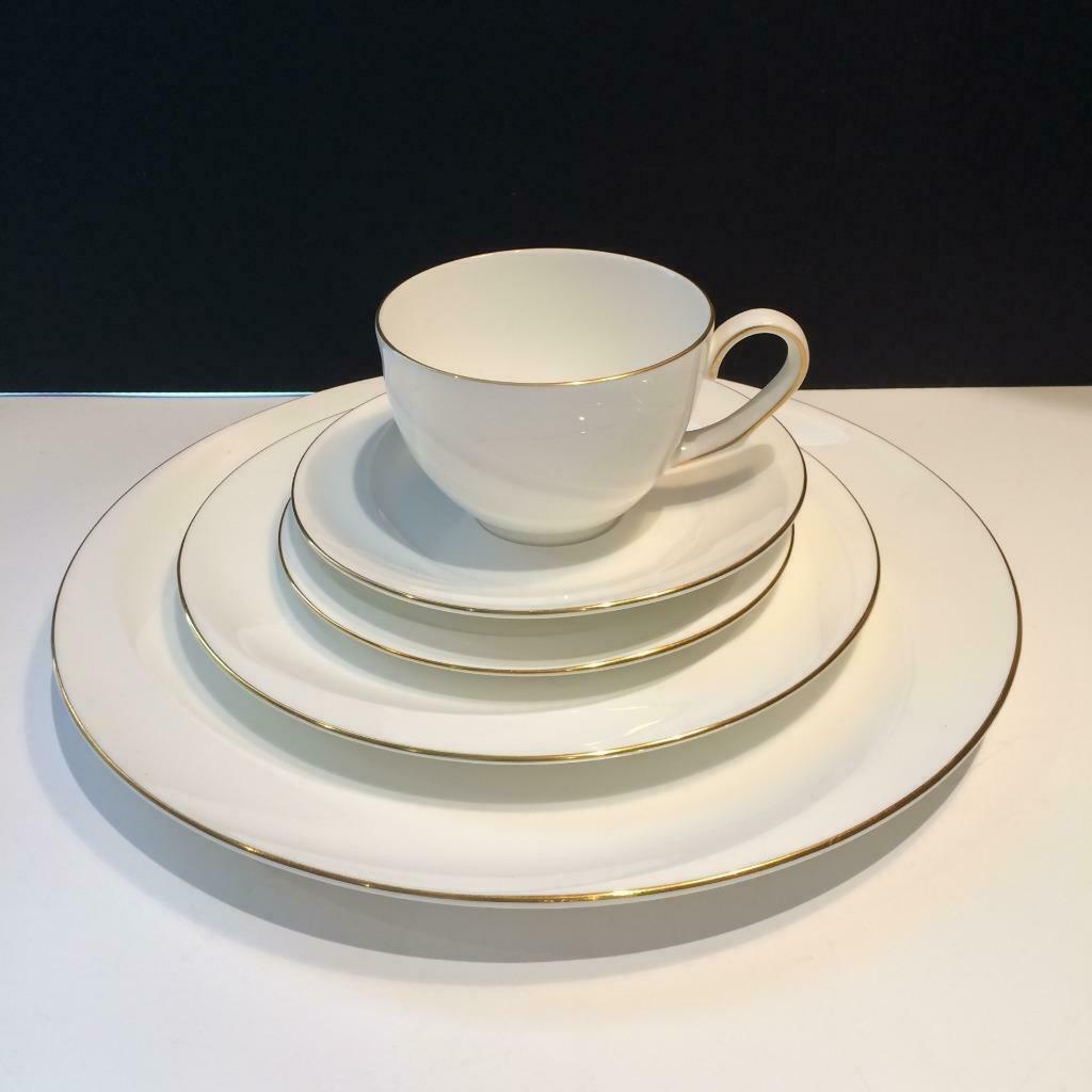 5 Pc Wedgwood Aurora Shape 225 Lot: 1x Complete 5 Piece Place Setting Ch5840